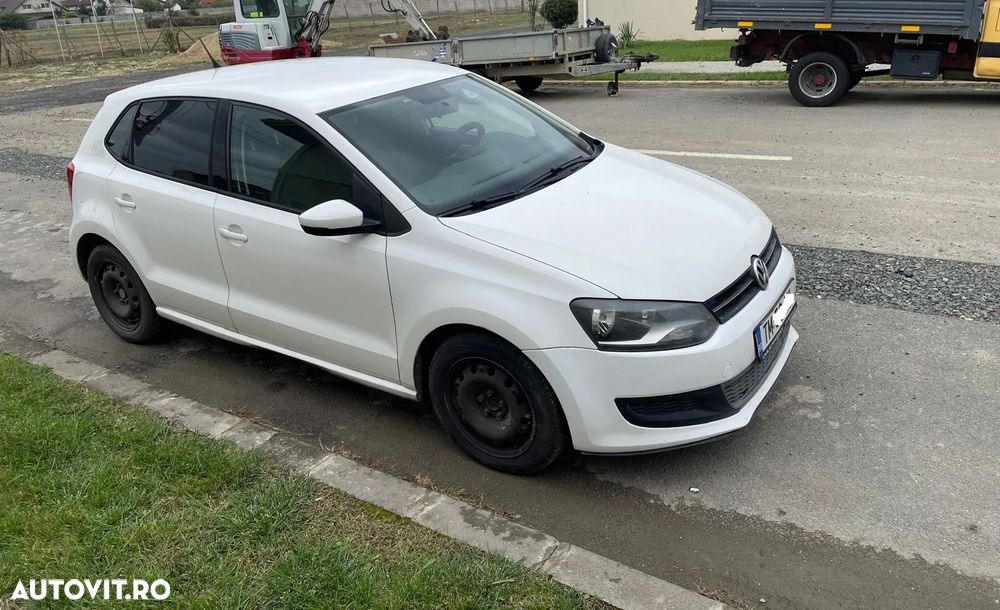 Volkswagen Polo 1.6 TDI DPF DSG Comfortline - 3