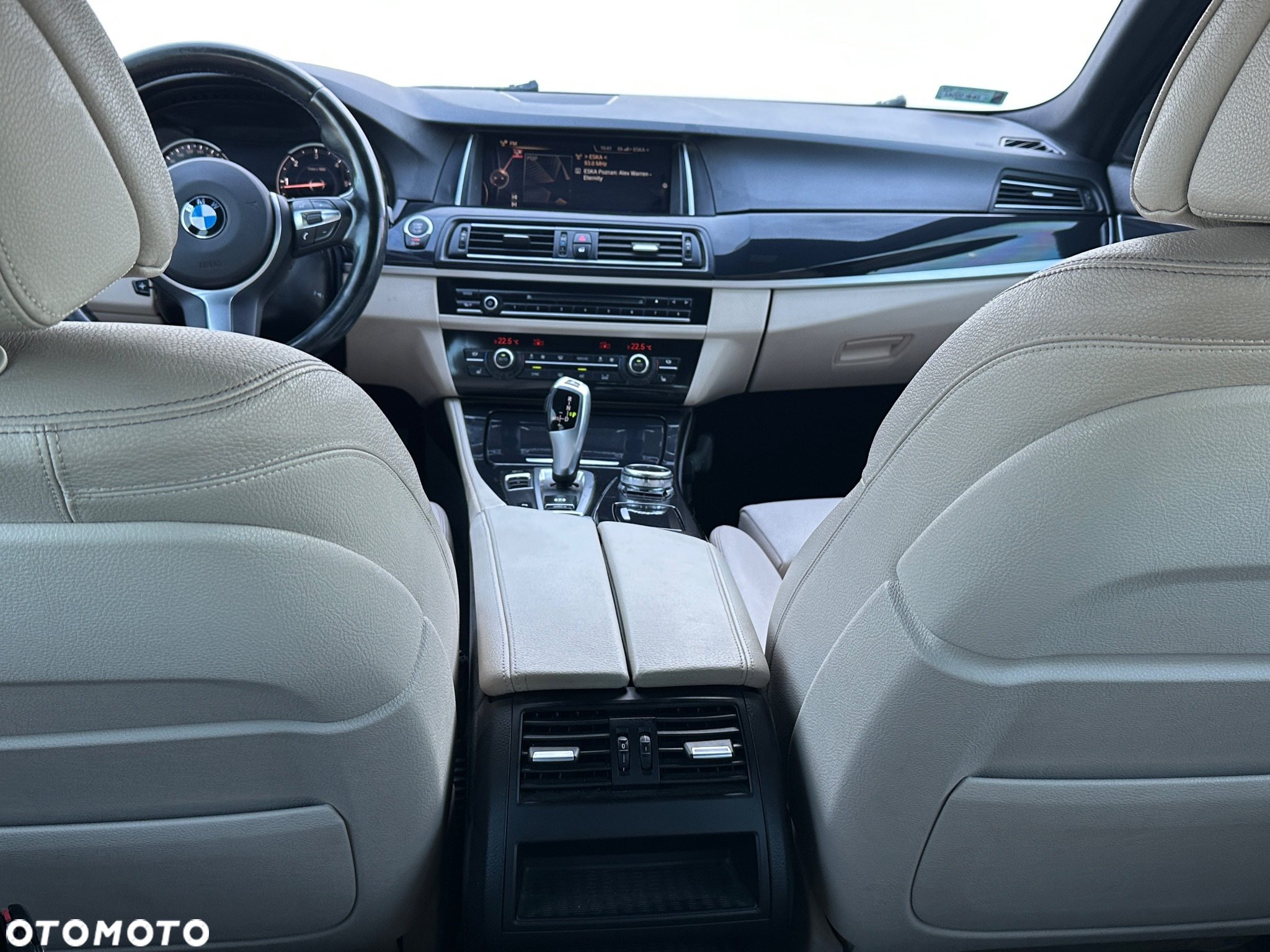 BMW Seria 5 520d Touring M Sport Edition - 15