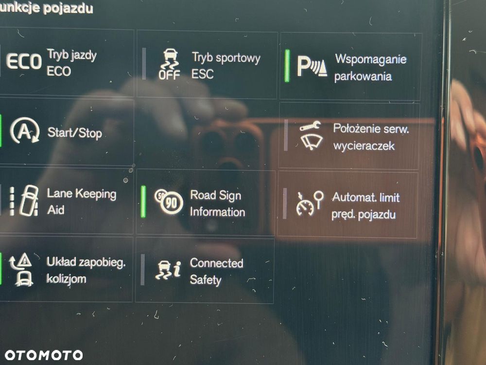 Volvo V60 D3 AWD Momentum - 14