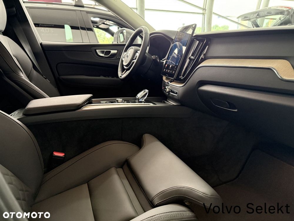 Volvo XC 60 - 21