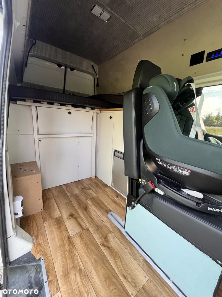 Volkswagen Transporter - 7