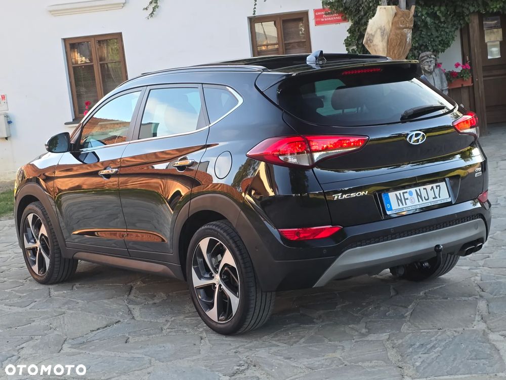 Hyundai Tucson 2.0 CRDI 4WD Automatik Premium - 8