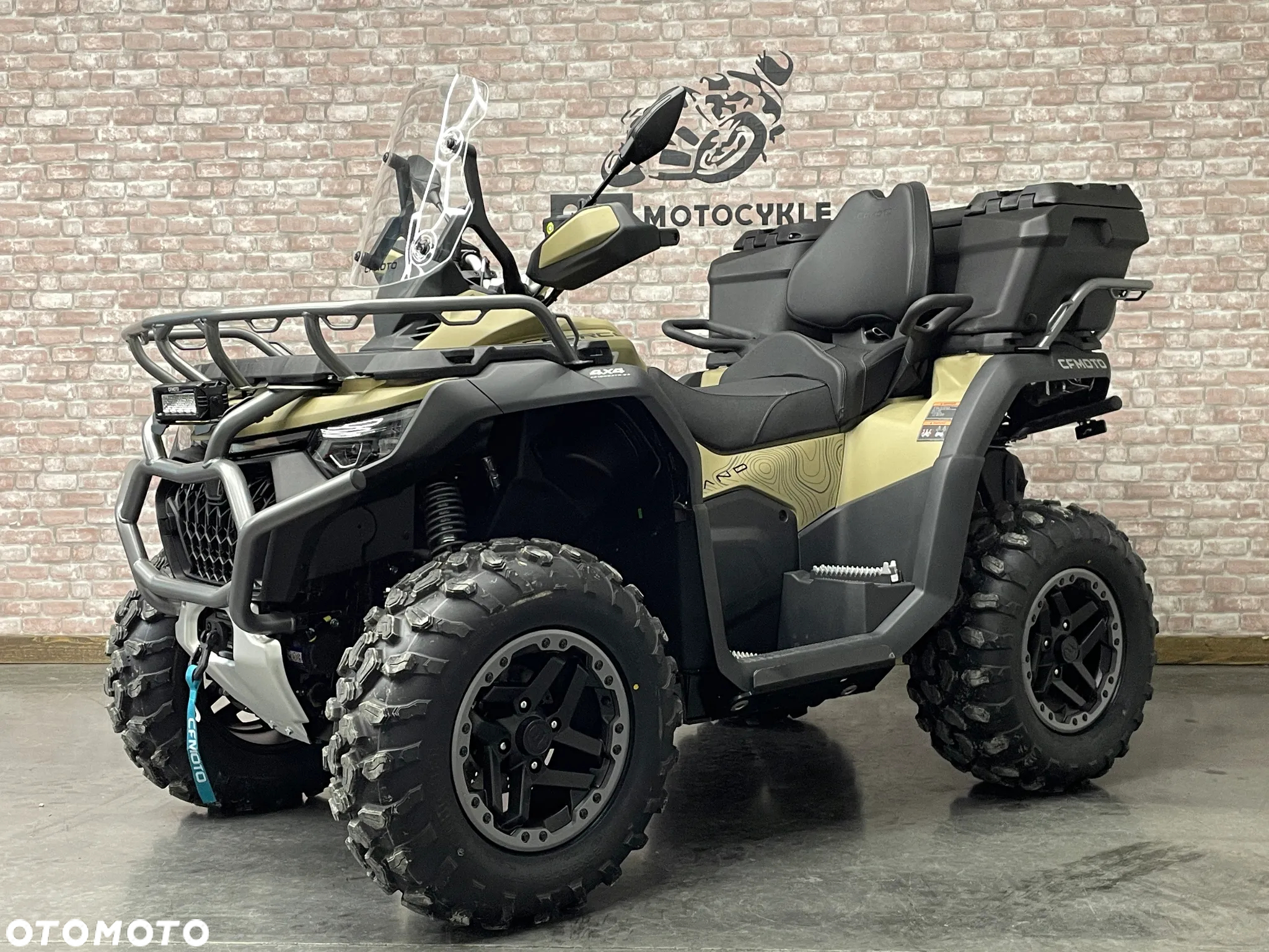 CFMoto CForce - 16