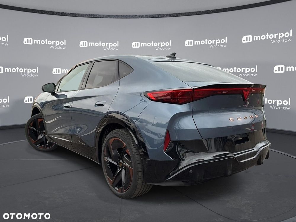 Cupra Tavascan - 7