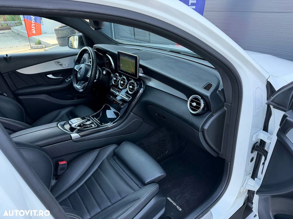 Mercedes-Benz GLC Coupe 220 d 4Matic 9G-TRONIC AMG Line - 11