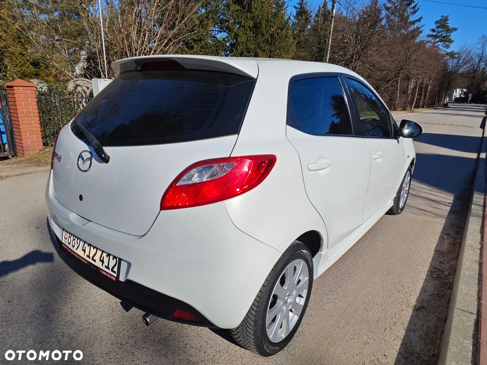 Mazda 2 - 2