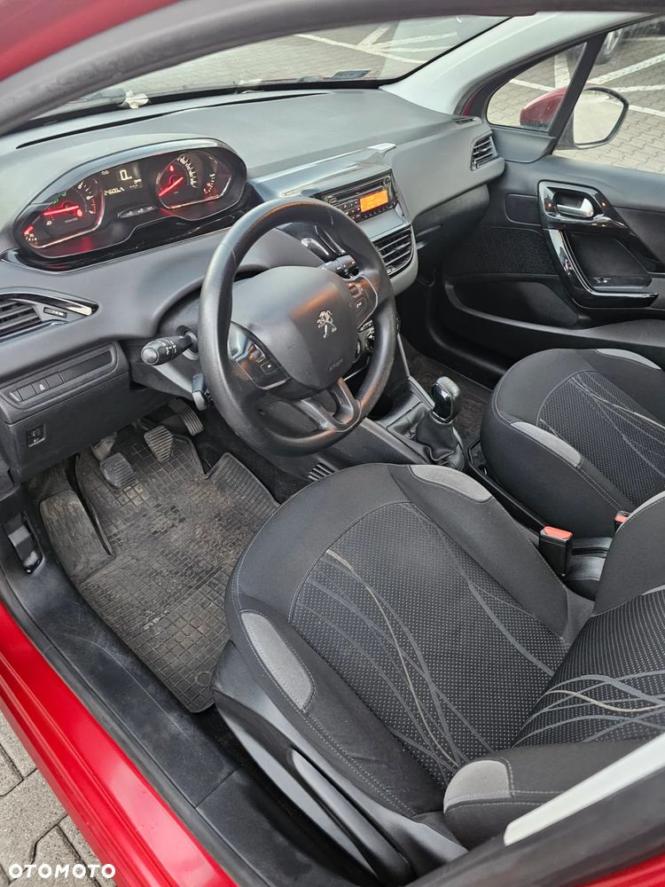 Peugeot 208 1.4 VTi Active - 11