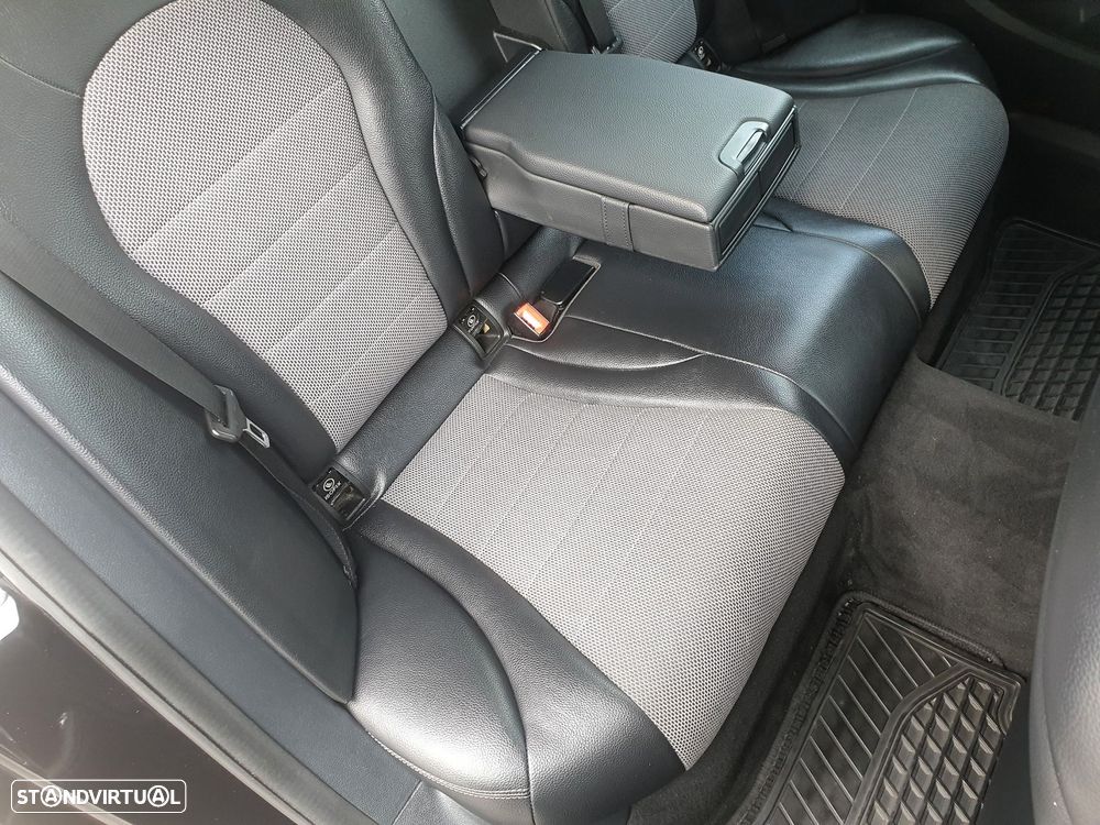 Mercedes-Benz C 220 (BlueTEC) d Station 7G-TRONIC Avantgarde - 38