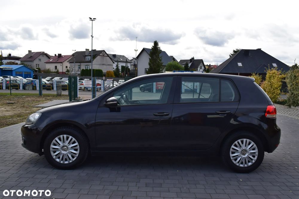 Volkswagen Golf - 2