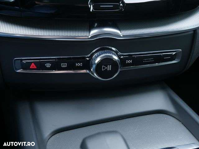 Volvo XC 60 - 11