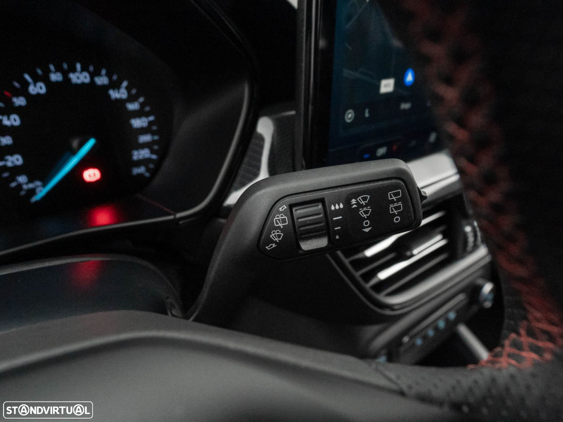 Ford Focus SW 1.0 EcoBoost MHEV ST-Line - 20