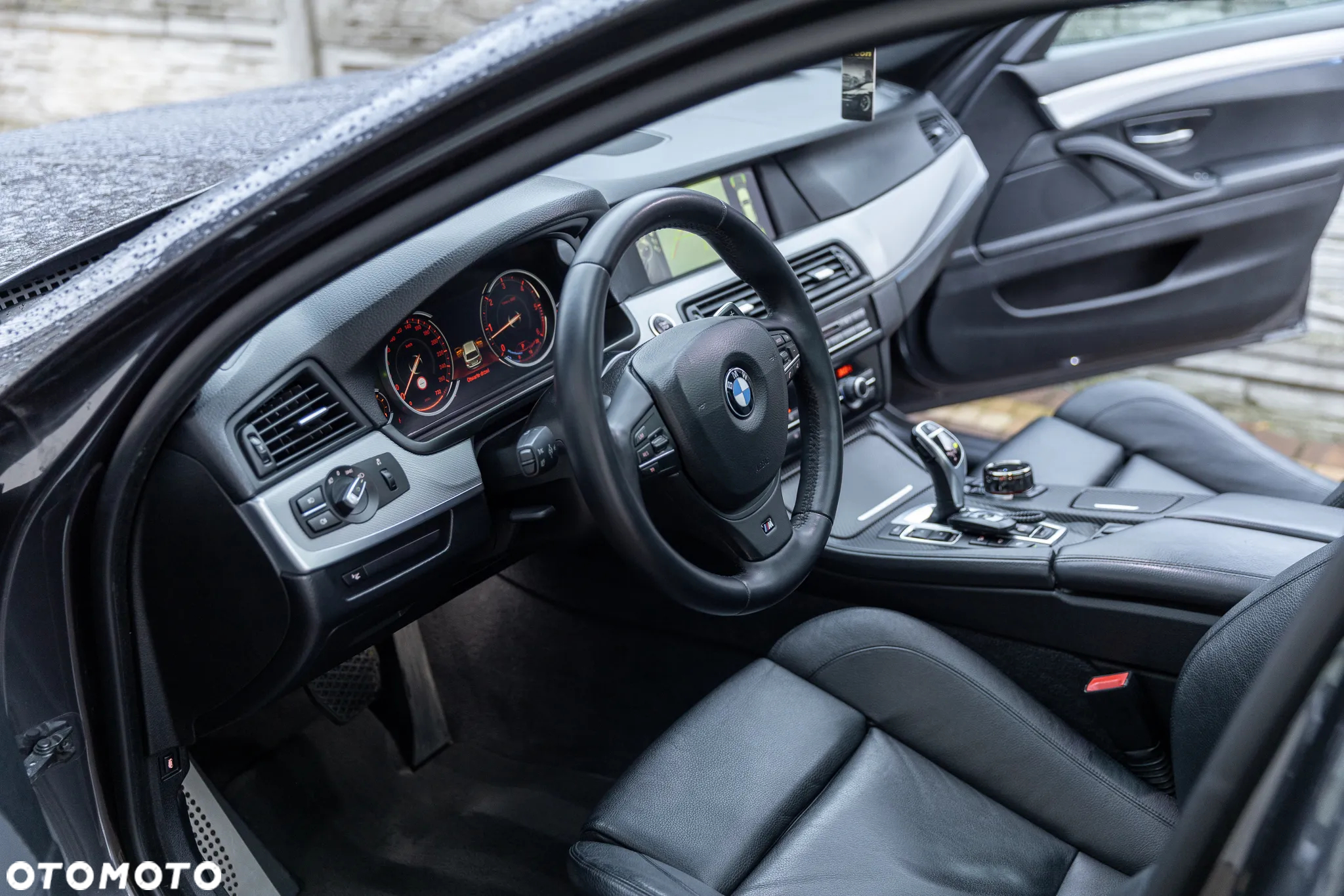BMW Seria 5 530d xDrive - 18