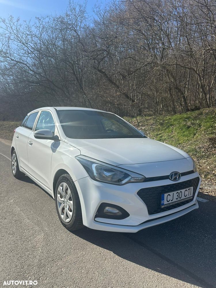 Hyundai i20 1.2 L 84CP 5DR Comfort - 1