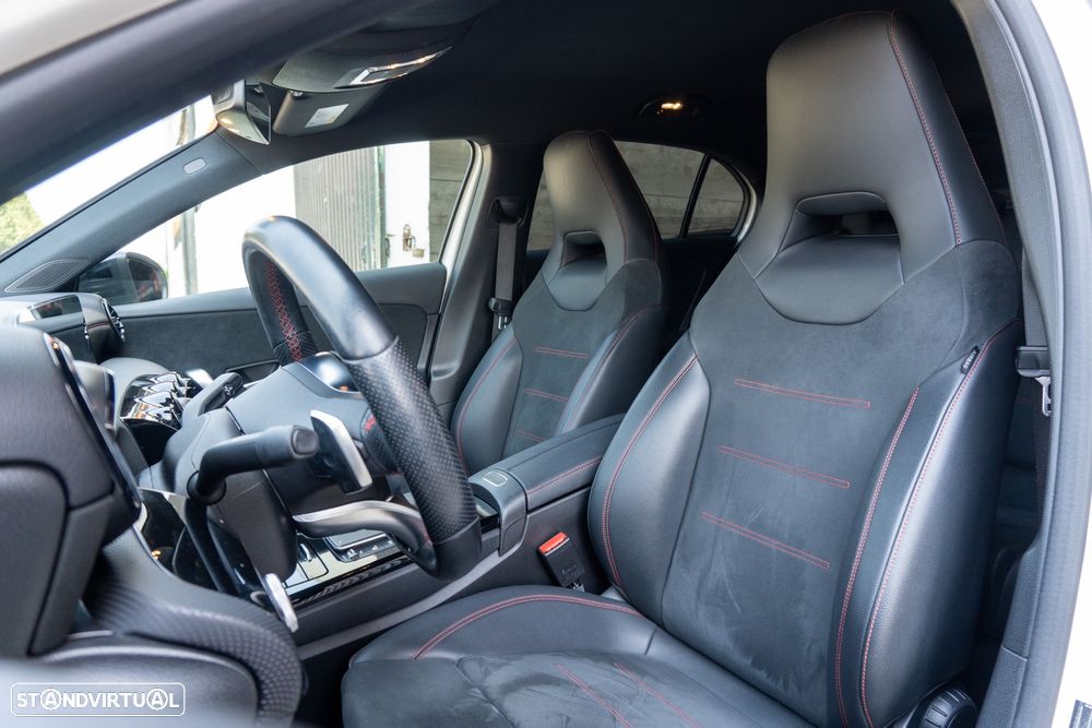 Mercedes-Benz A 180 7G-DCT AMG Line - 13