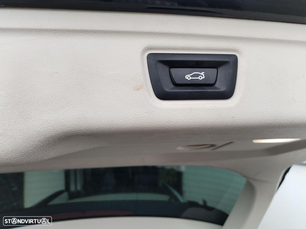 BMW 320 d ED Advantage - 10