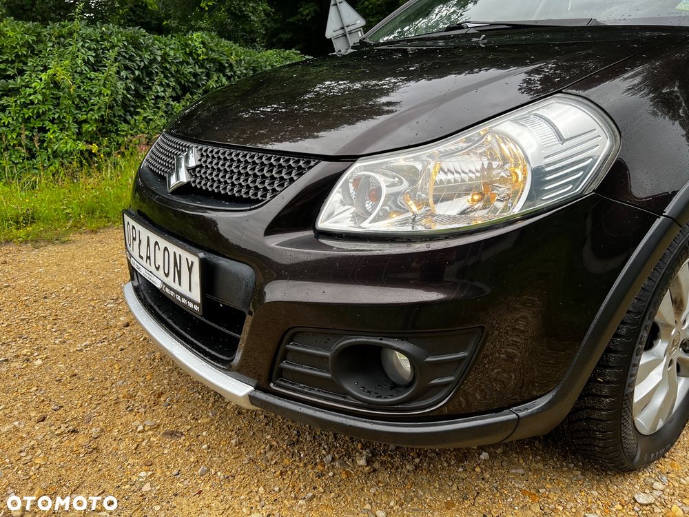 Suzuki SX4 1.6 Comfort Plus - 19