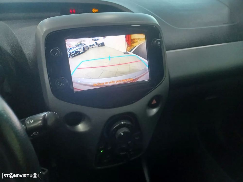 Toyota Aygo x-play club - 13