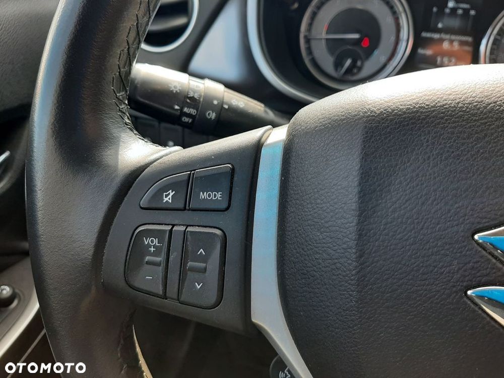 Suzuki Vitara - 15
