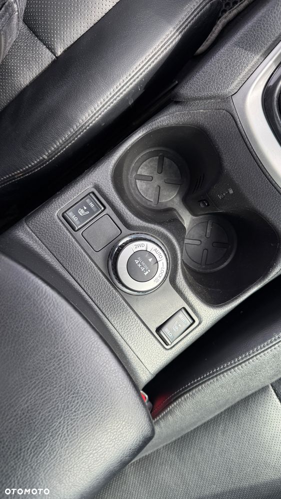 Nissan X-Trail - 14