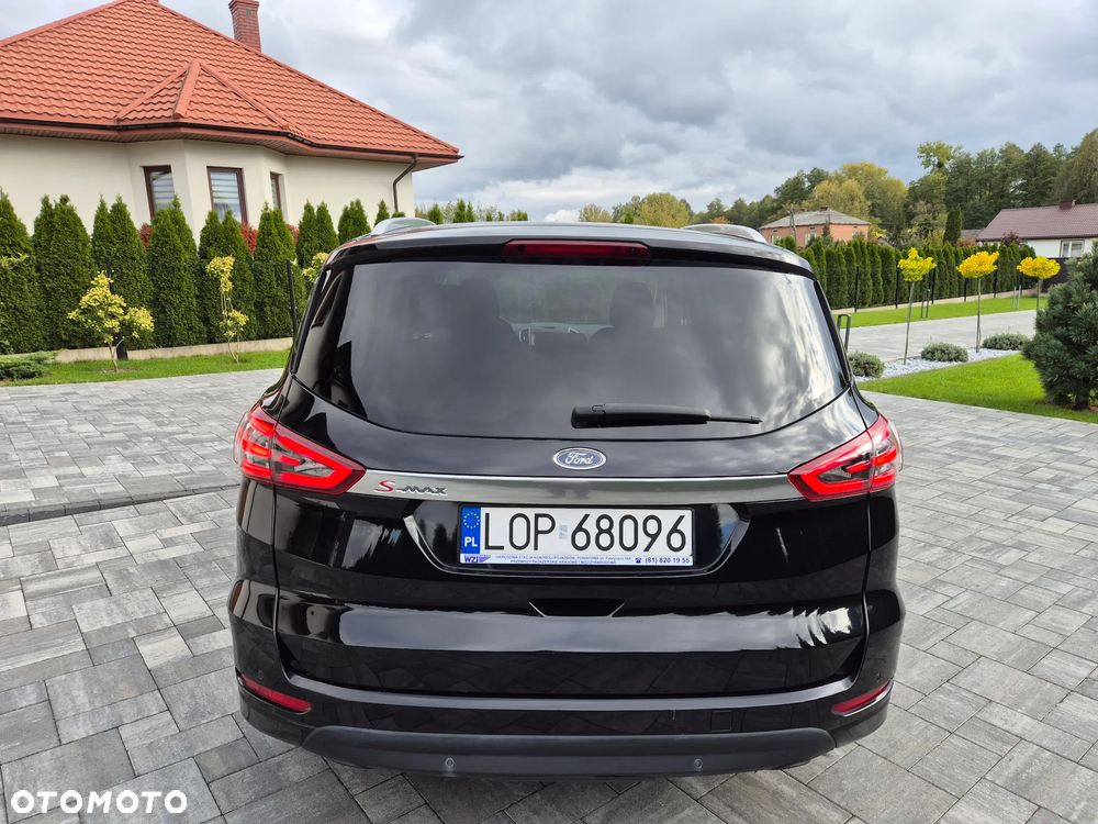 Ford S-Max 2.0 TDCi Titanium PowerShift - 9