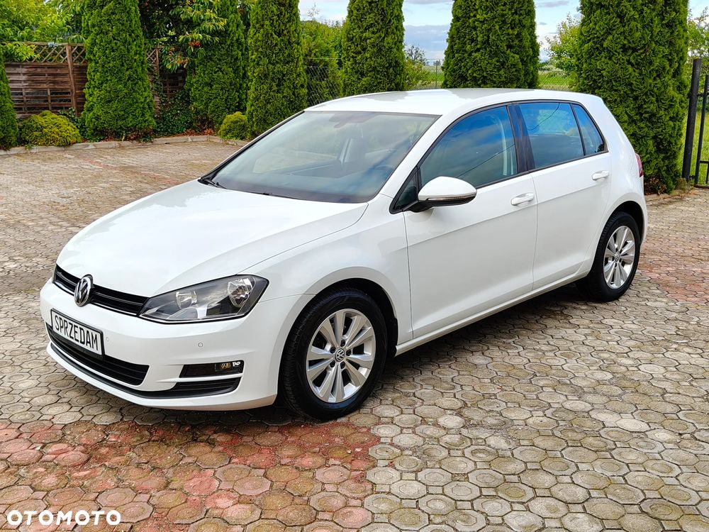 Volkswagen Golf - 2