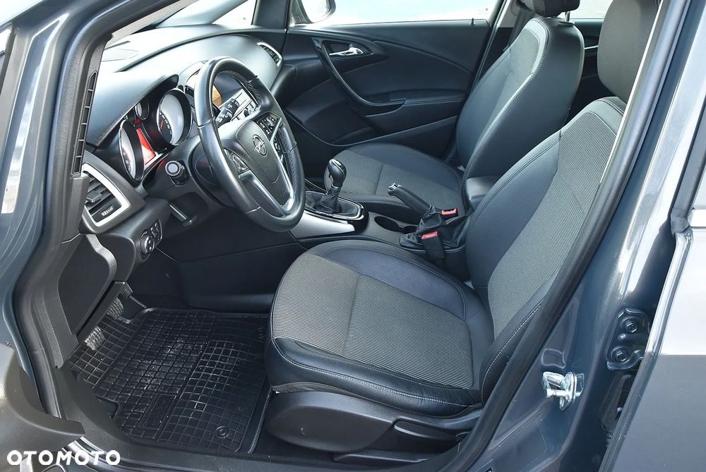 Opel Astra - 28