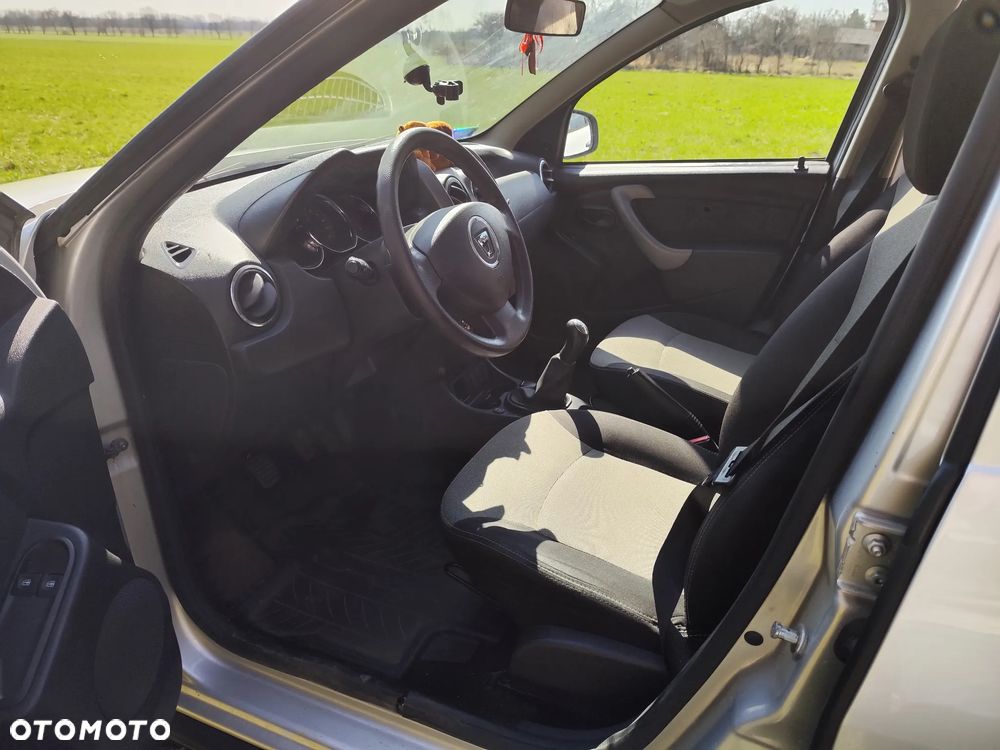 Dacia Duster 1.6 Euro5 - 7