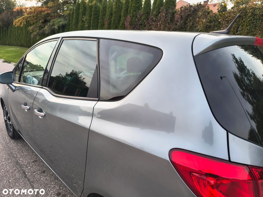 Opel Meriva 1.4 Innovation - 17