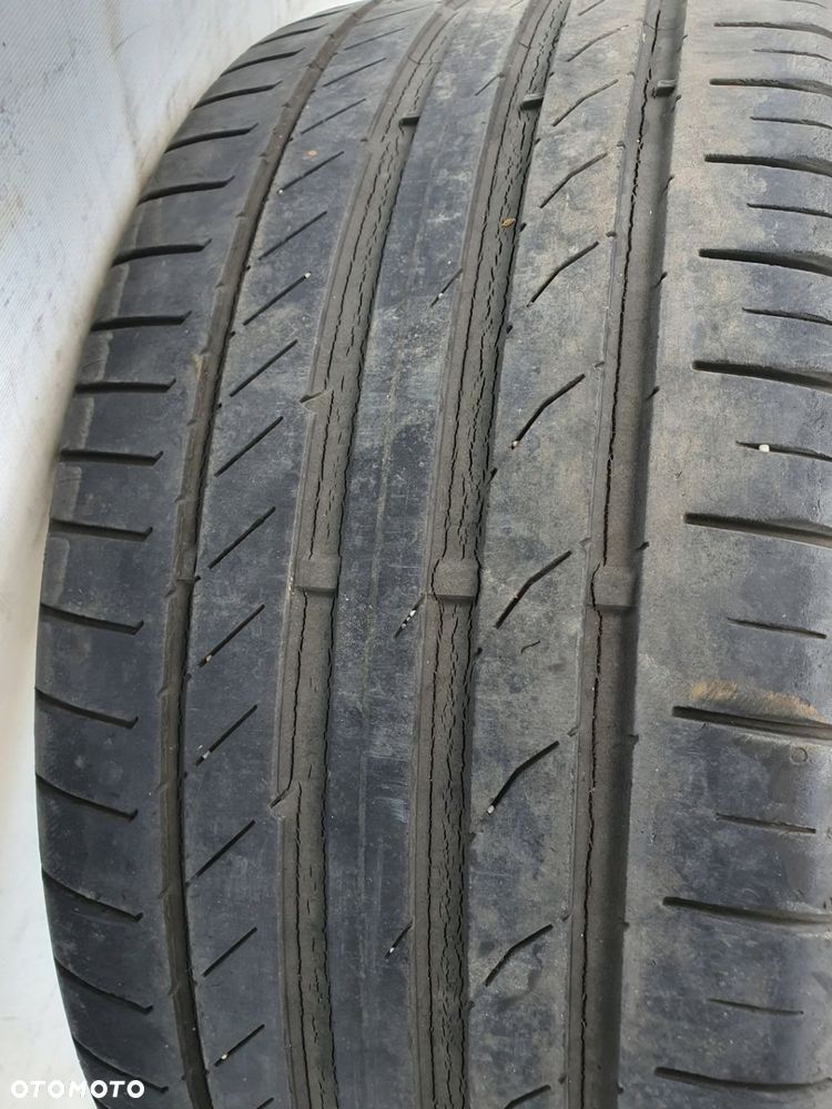 opona Continental 225/35 18 - 14