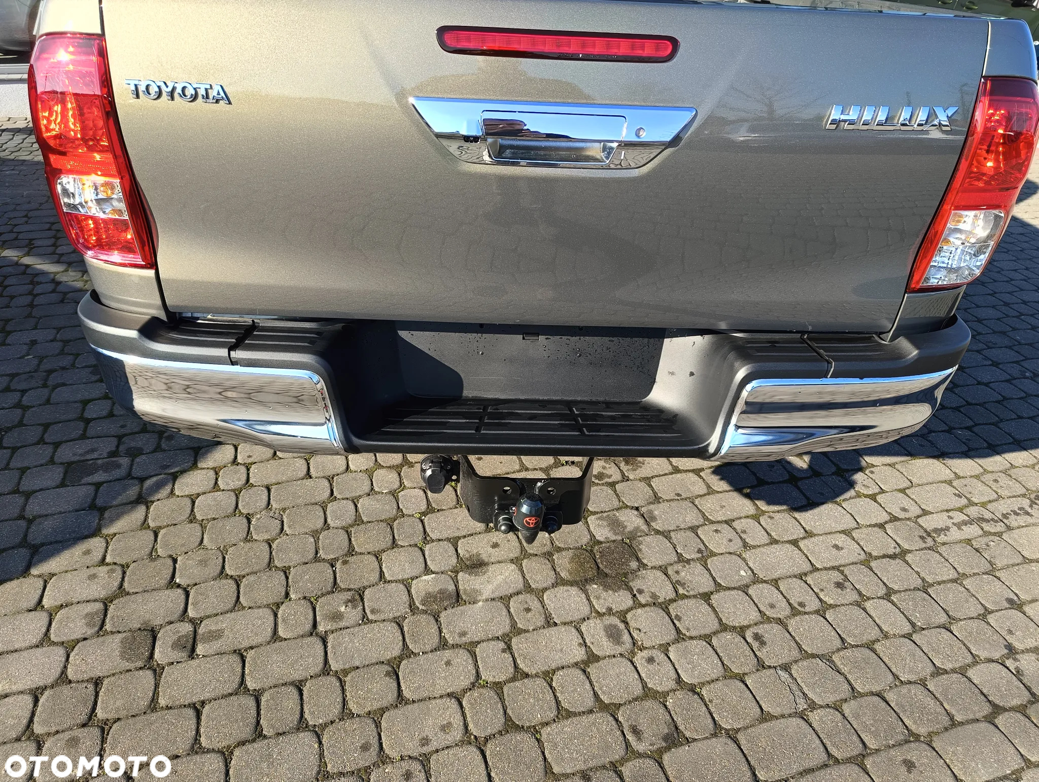 Toyota Hilux 2.8 D-4D Double Cab Active 4x4 - 5
