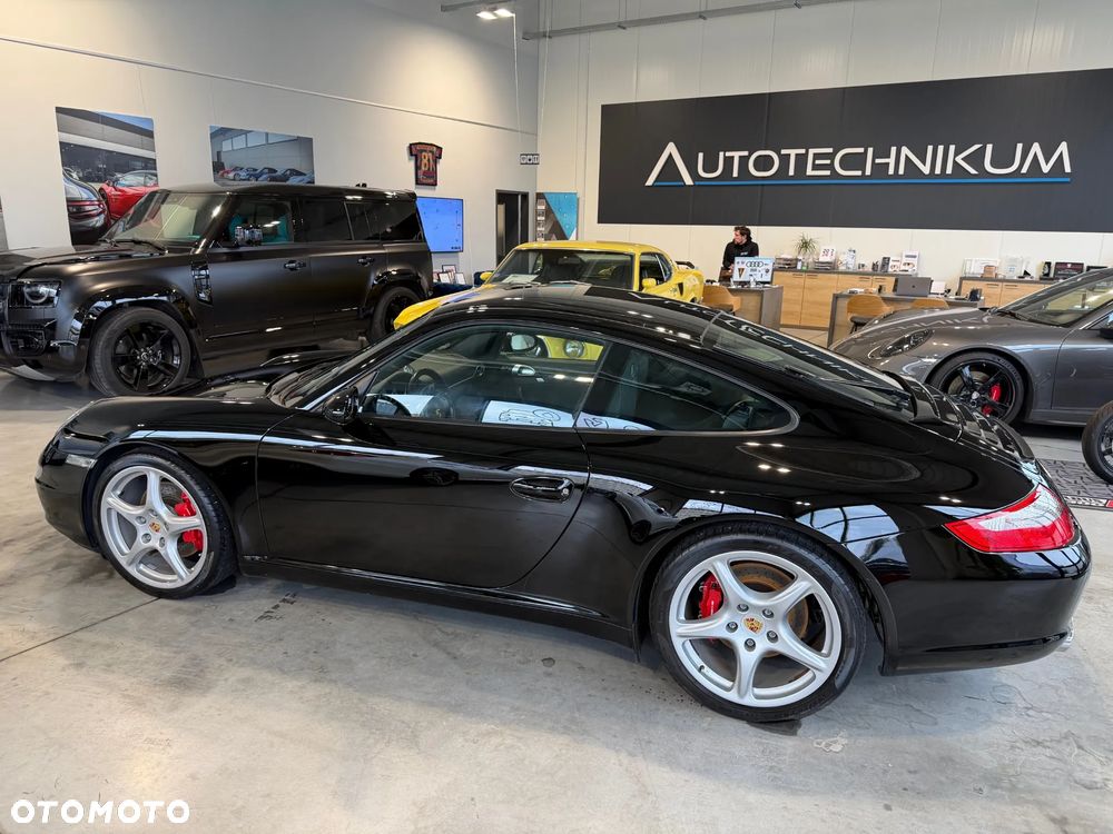 Porsche 911 Carrera S - 9