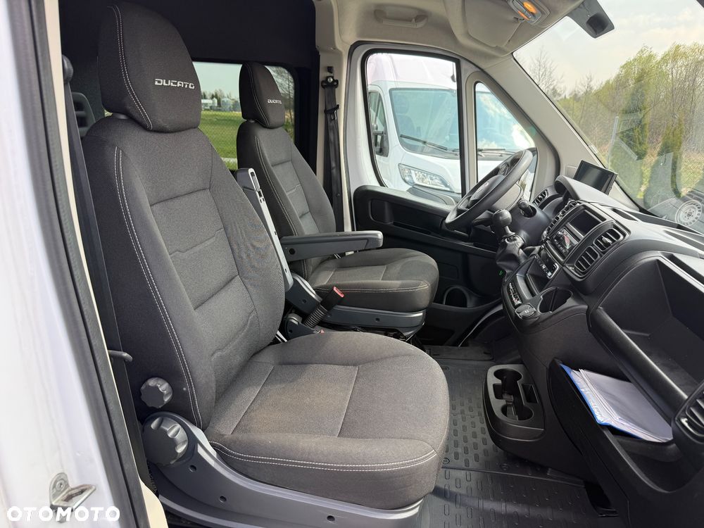 Fiat Ducato* L2H2/brygadowy 6 miejsc/hak/kamera/klima/parktronic/Import Niemcy/bezwypadkowy/ - 13