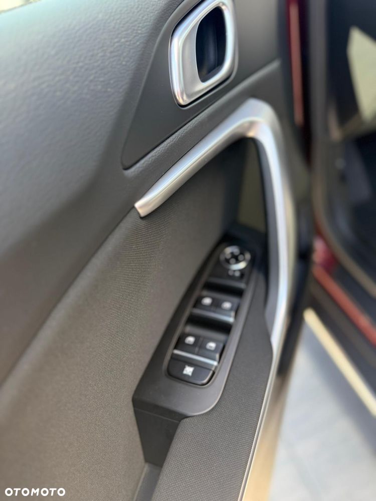Kia XCeed - 11