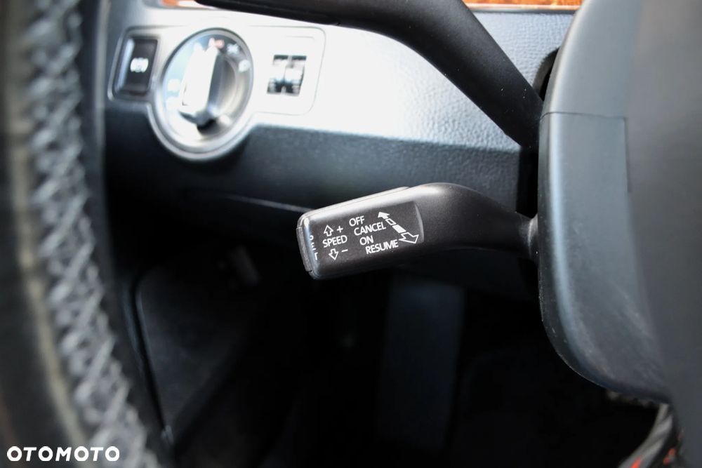 Volkswagen Passat CC 2.0 TDI DSG Exclusive - 25