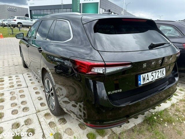 Skoda Superb 1.5 TSI mHEV Selection DSG - 3