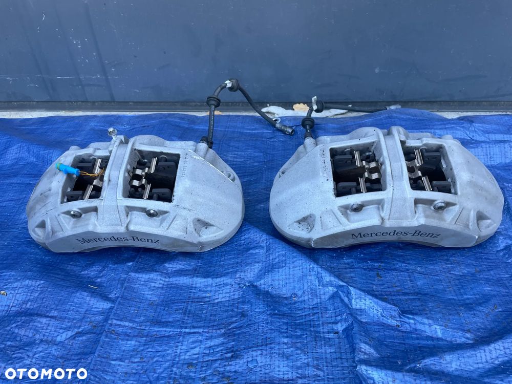 MERCEDES W206 MERCEDES-BENZ zacisk przód brembo 4 tys km AMG 20D1810800 - 1