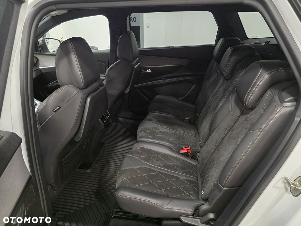 Peugeot 5008 2.0 BlueHDI GT S&S EAT8 - 18