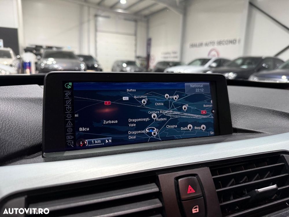 BMW Seria 3 320d Aut. Sport Line - 11