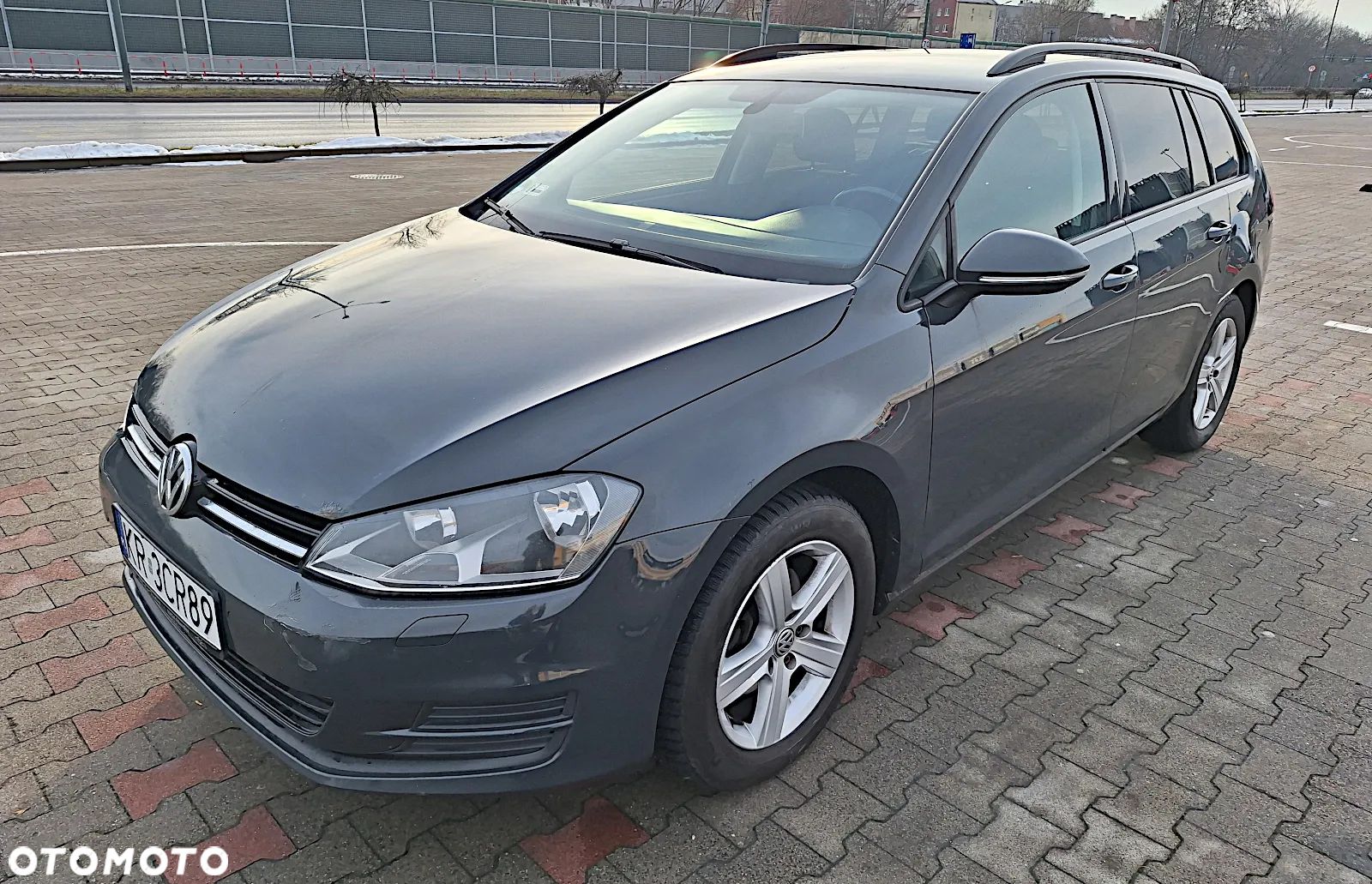 Volkswagen Golf 1.6 TDI BlueMotion Technology Comfortline - 1