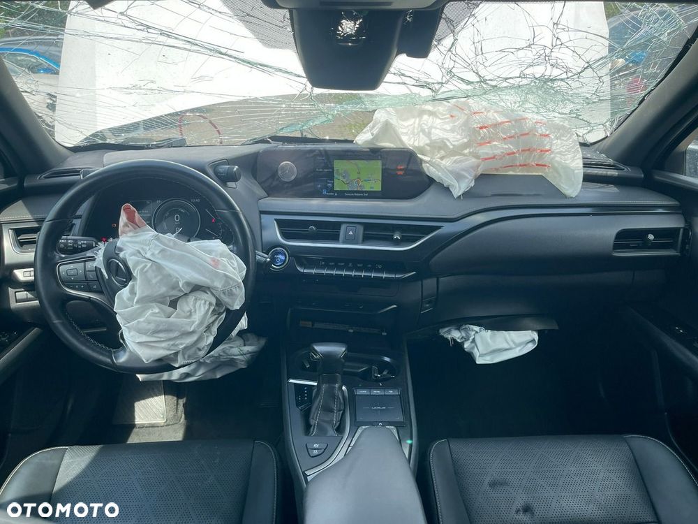 Lexus UX 250h GPF Business 2WD - 10