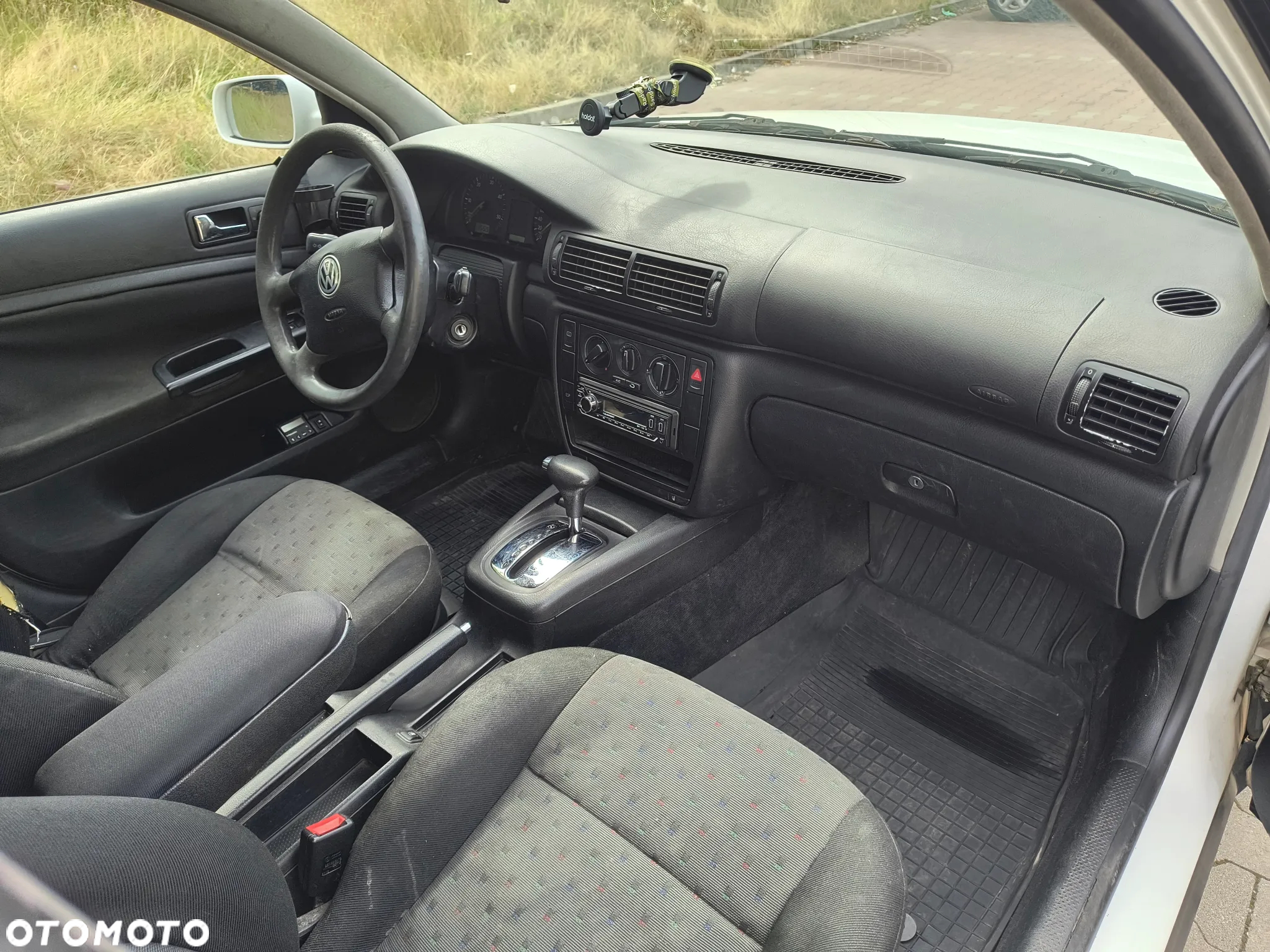 Volkswagen Passat - 40