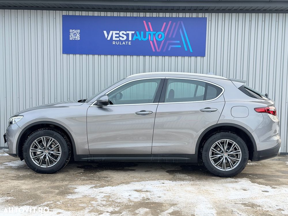 Alfa Romeo Stelvio 2.2 16V AT8-Q4 Executive - 28