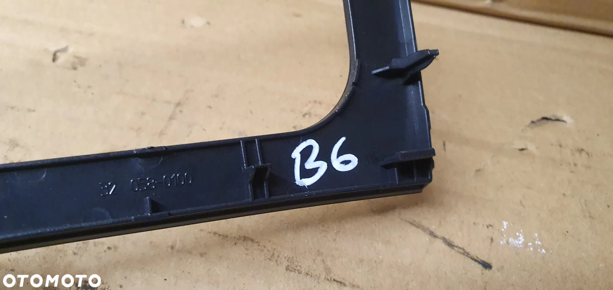 Ramka panelu nawiewu konsoli dekor VW Passat B6 3C8863100 - 7