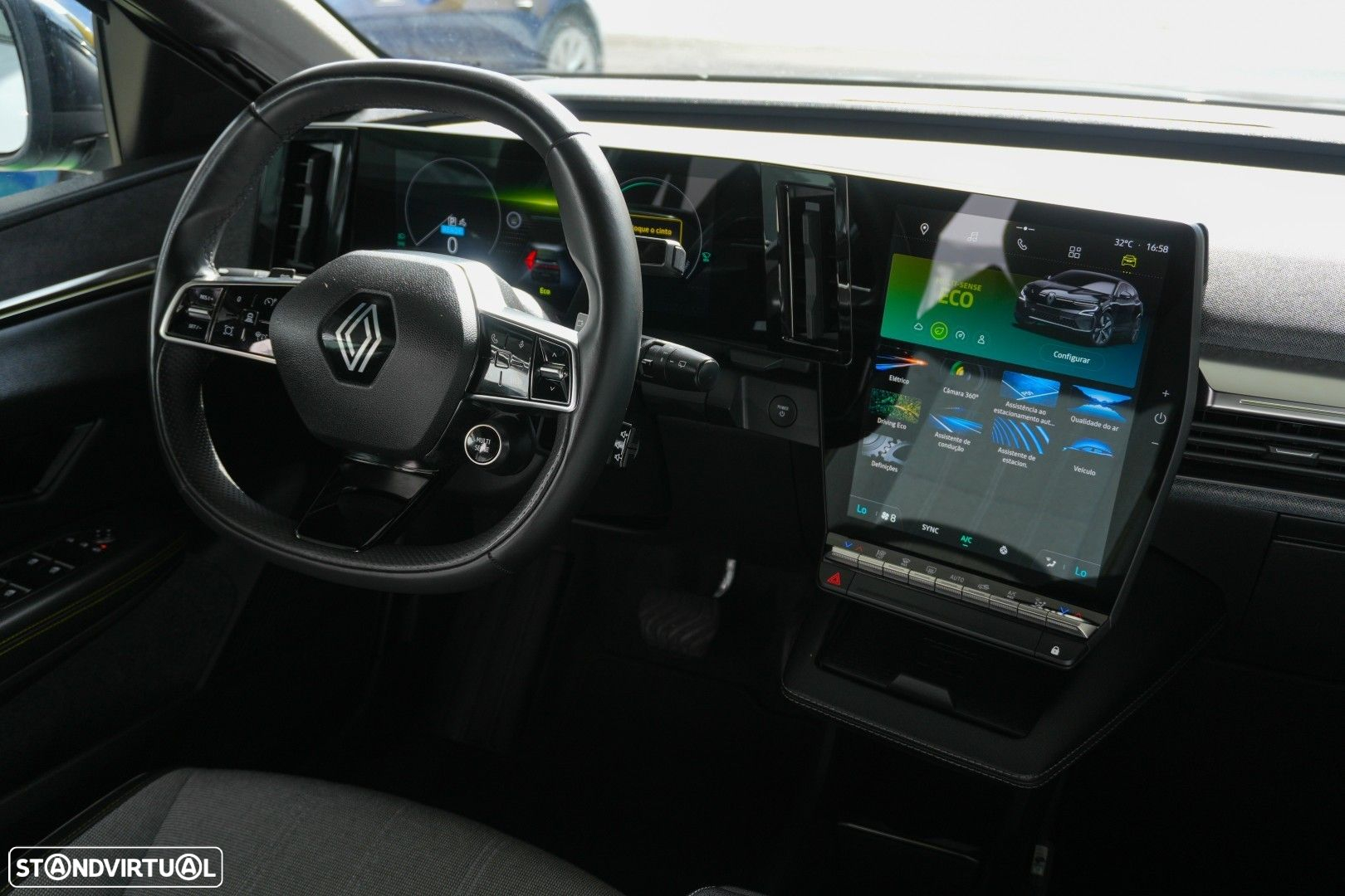 Renault Mégane E-Tech - 31