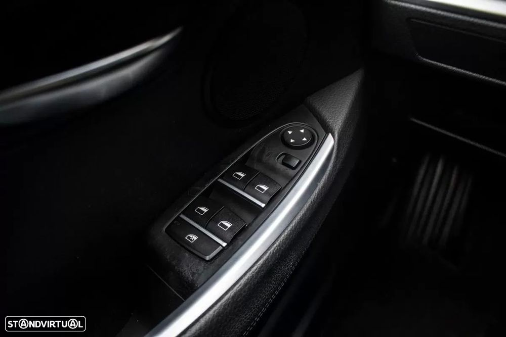 BMW 520 Gran Turismo d Line Luxury - 19