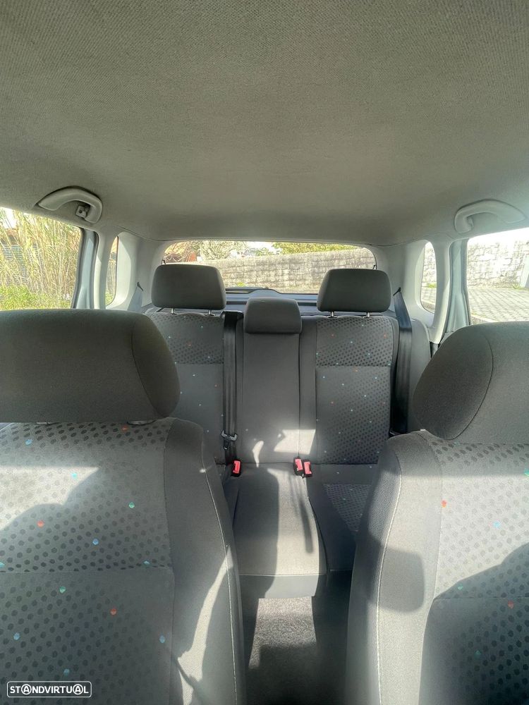 VW Polo 1.2 Confortline - 11