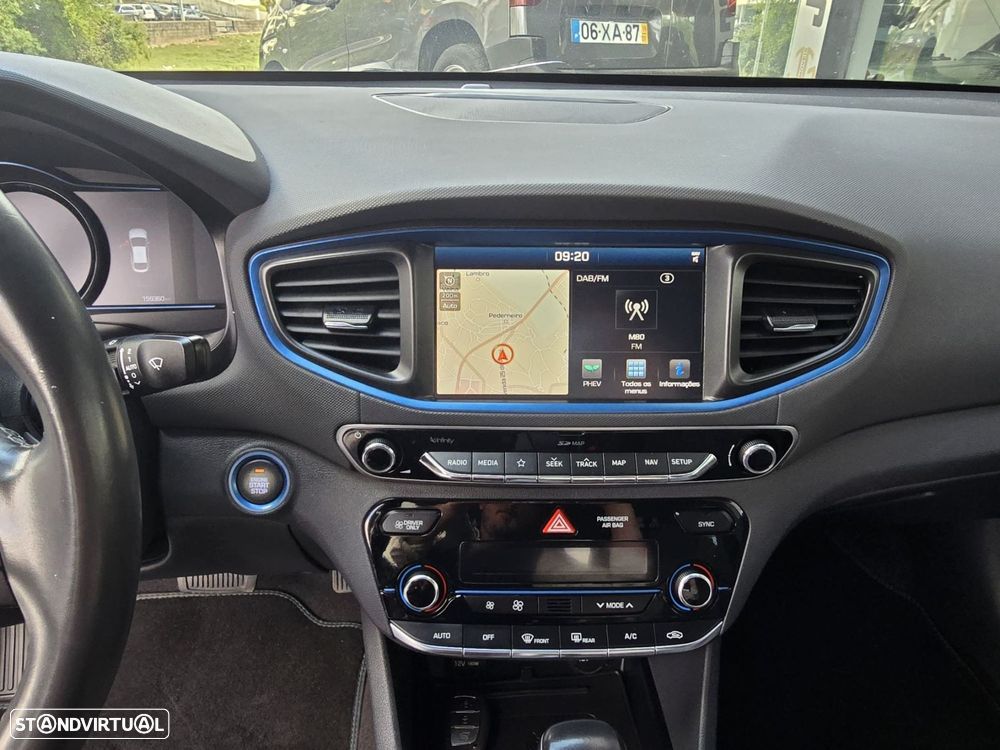 Hyundai Ioniq - 17