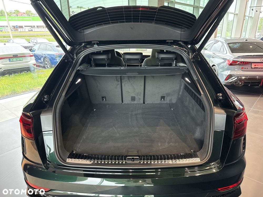 Audi RS Q8 - 18