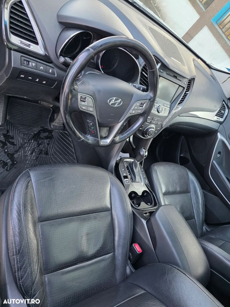 Hyundai Santa Fe Grand 2.2 CRDI 4WD Automatik Premium - 25