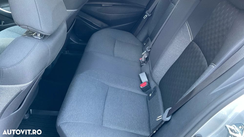 Toyota Corolla 1.8 HSD Dynamic - 26